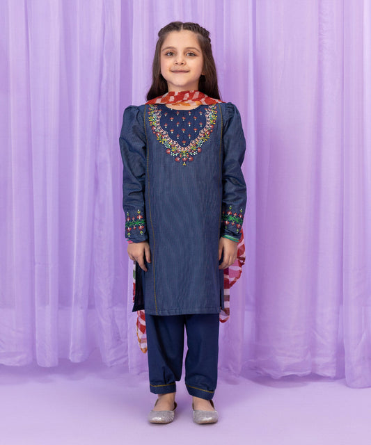 3 Piece - Embroidered Zari Lawn Suit