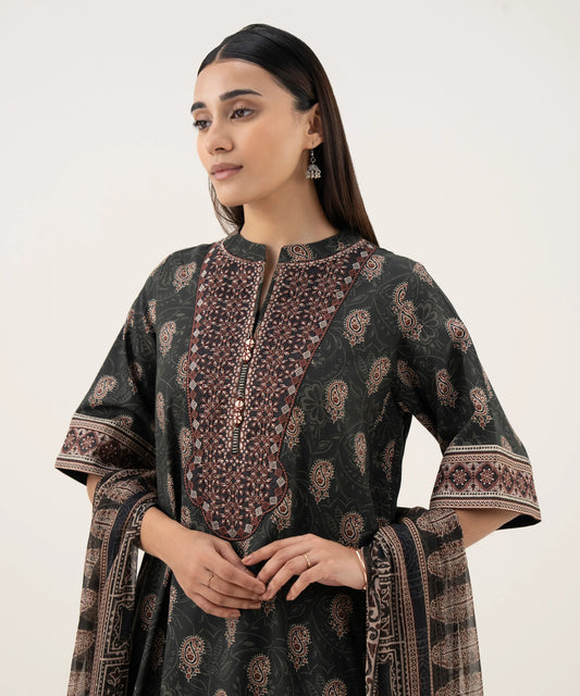 3 Piece - Embroidered Light Linen Suit