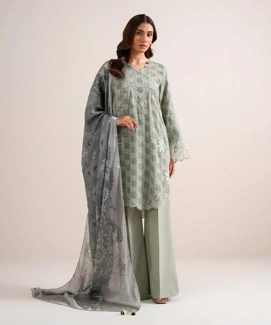 3 Piece - Embroidered Jacquard Suit