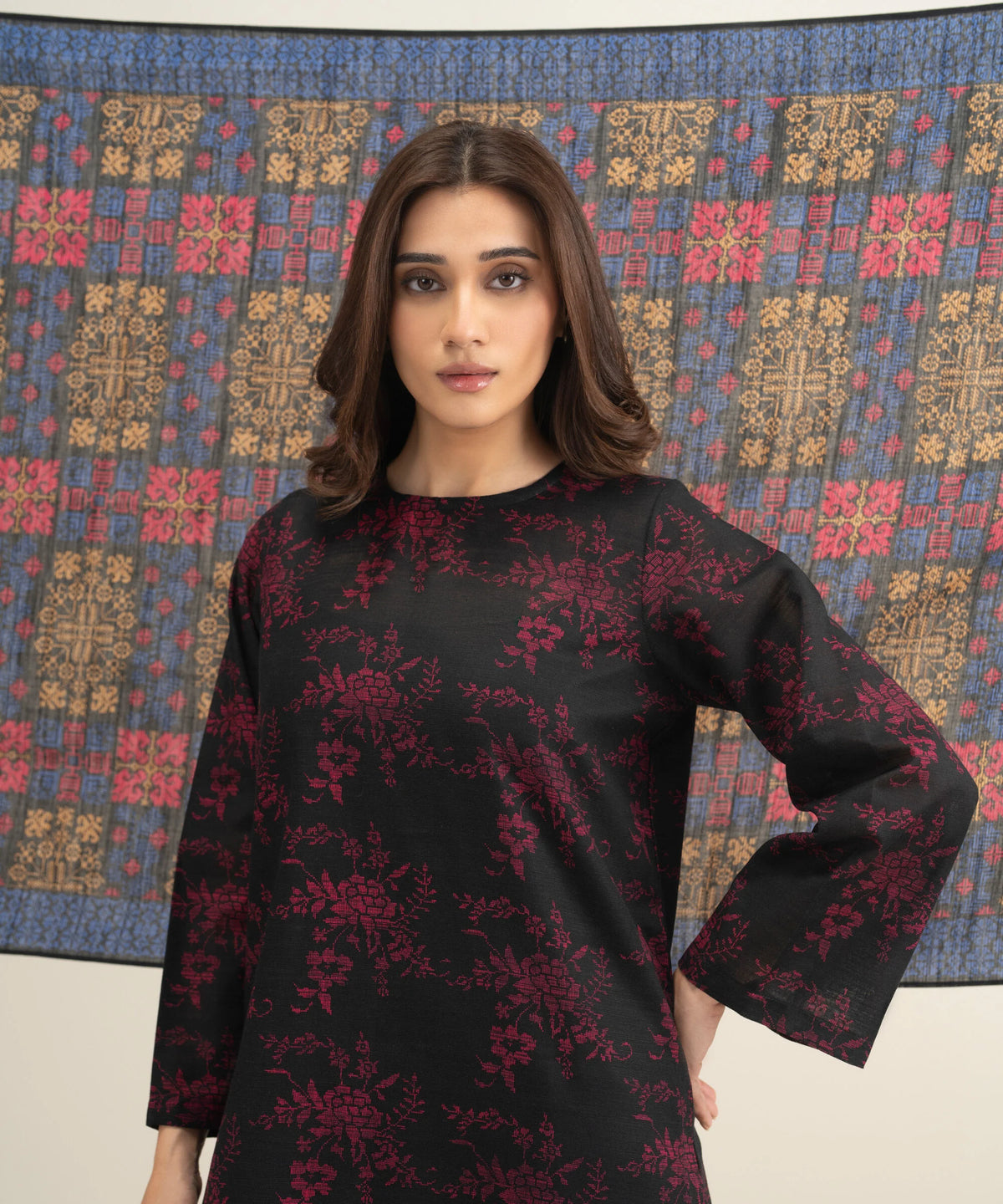 3 Piece - Printed Khaddar Suit
