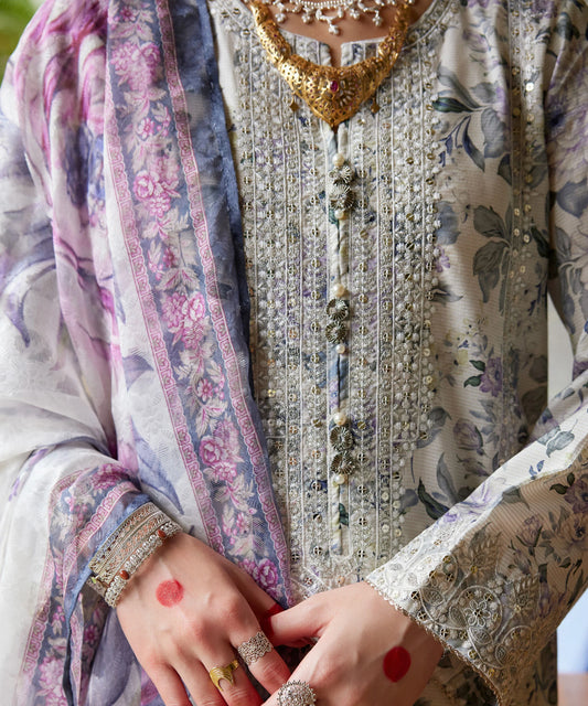 3 Piece - Embroidered Zari Lawn Suit