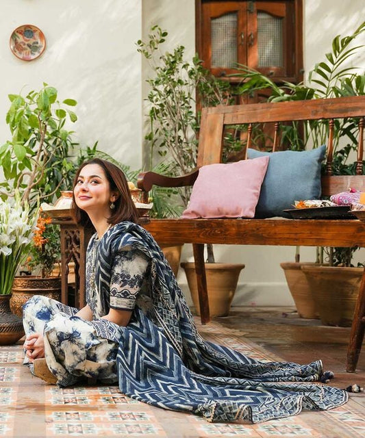 3 Piece - Embroidered Lawn Suit