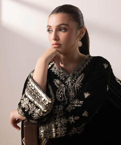 2 Piece - Embroidered Velvet Suit