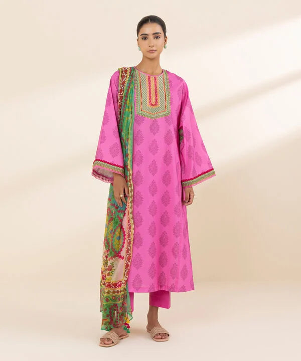3 Piece - Embroidered Lawn Suit