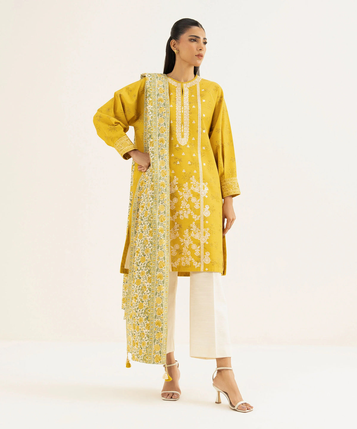 2 Piece - Embroidered Khaddar Suit