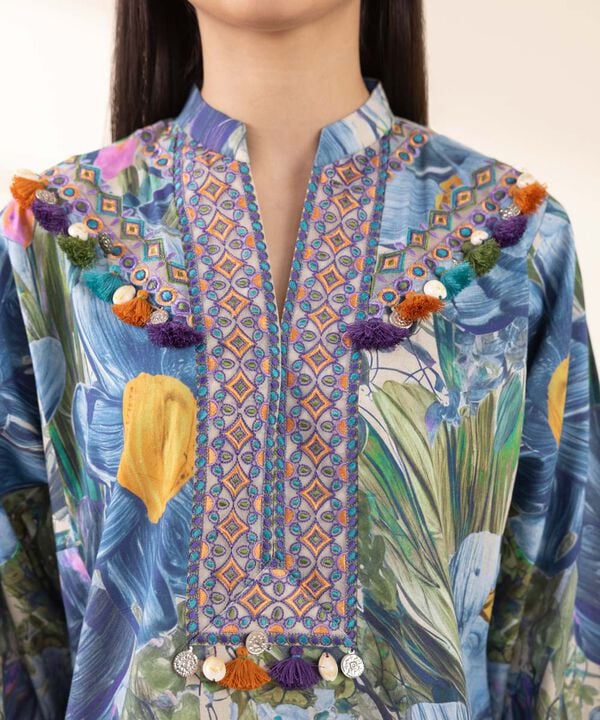 3 Piece - Embroidered Lawn Suit