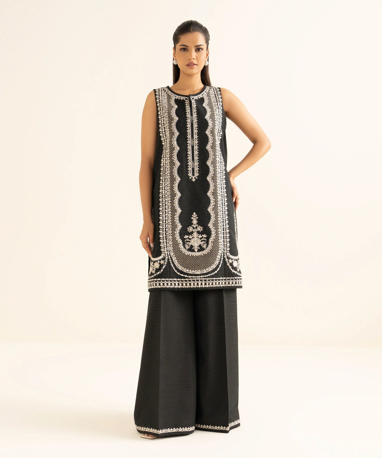 2 Piece - Embroidered Zari Khaddar Suit