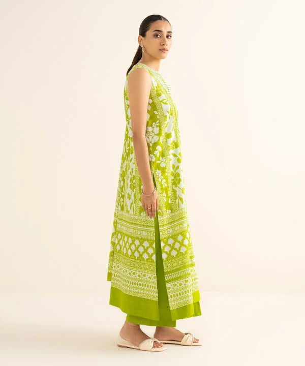 3 Piece - Embroidered Khaddar Suit