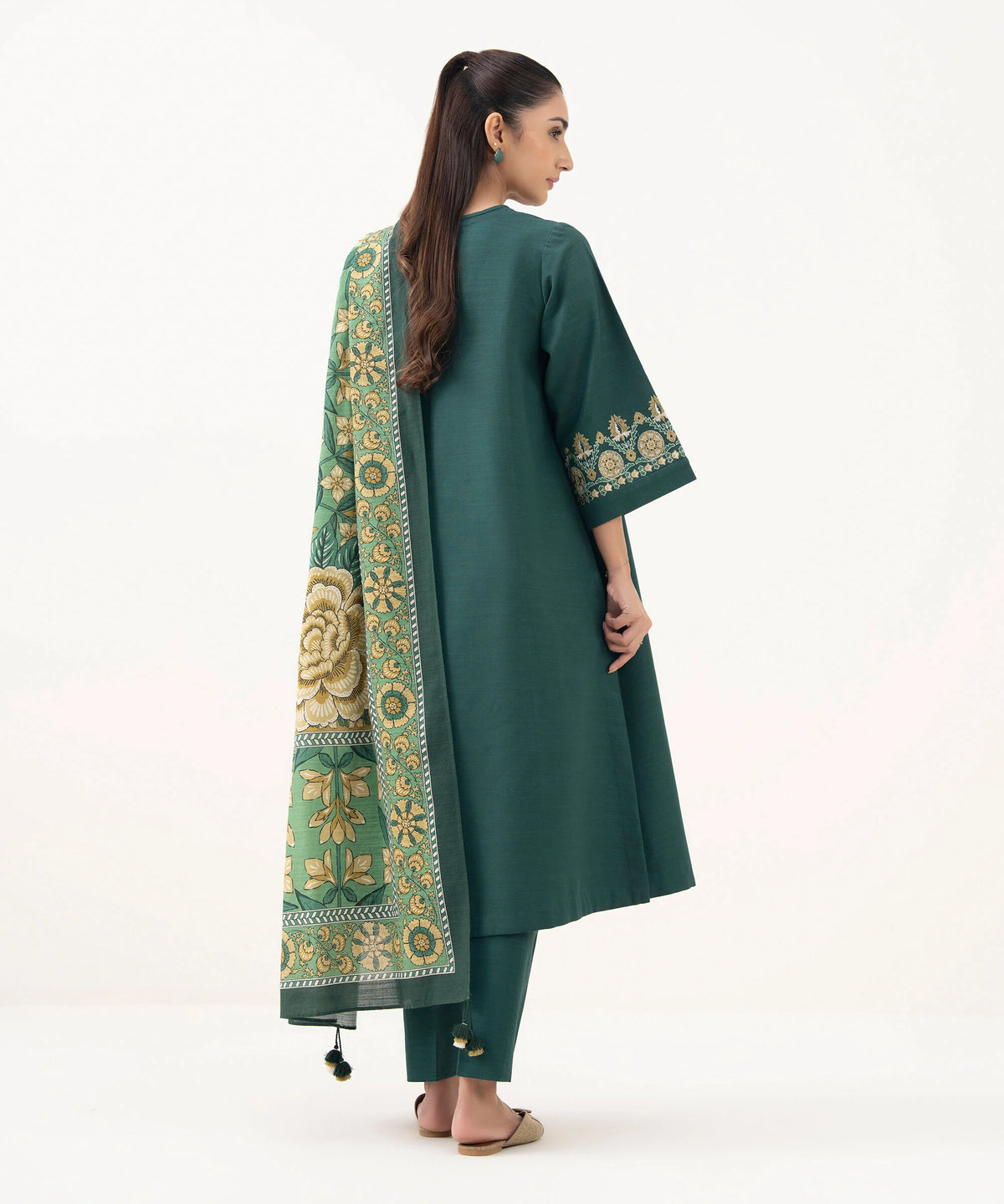 3 Piece - Embroidered Khaddar Suit