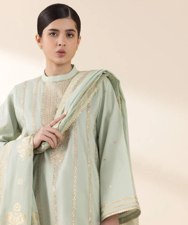3 Piece - Embroidered Lawn Suit