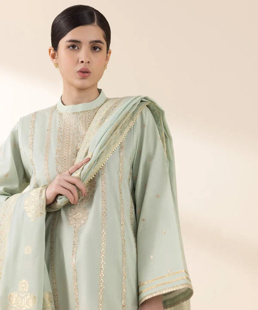 3 Piece - Embroidered Lawn Suit