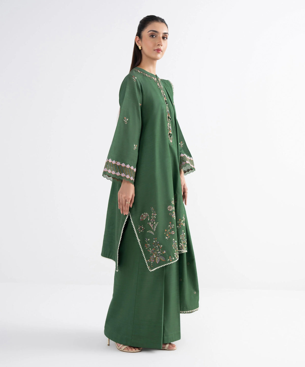 3 Piece - Embroidered Khaddar Suit