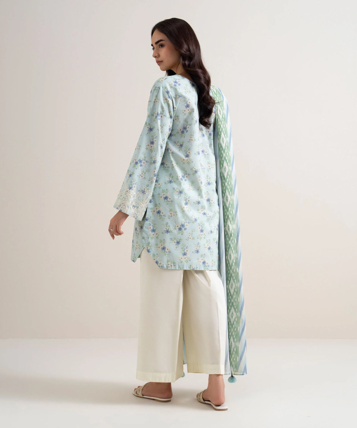 2 Piece - Embroidered Lawn Suit