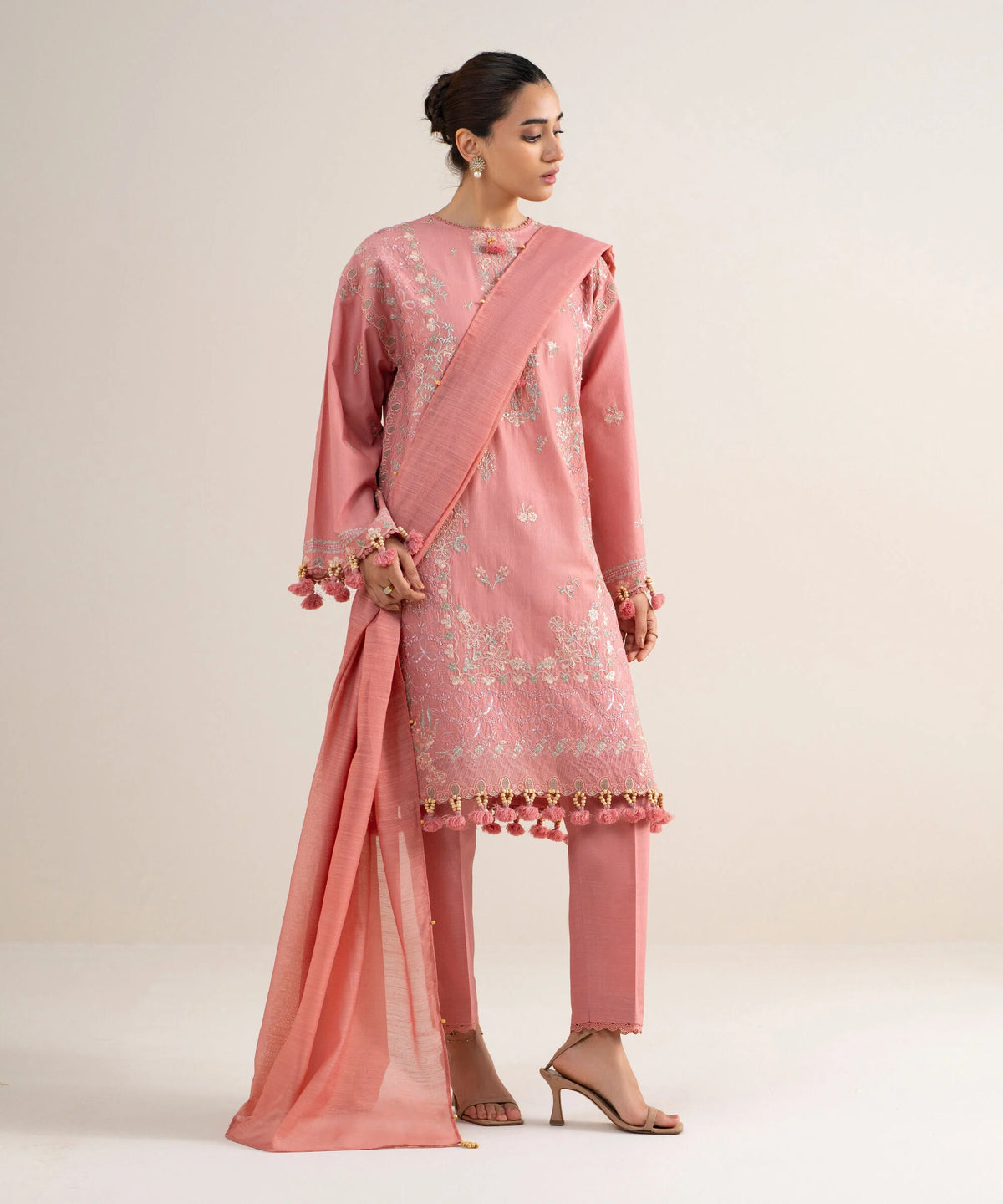 3 Piece - Embroidered Lawn Suit