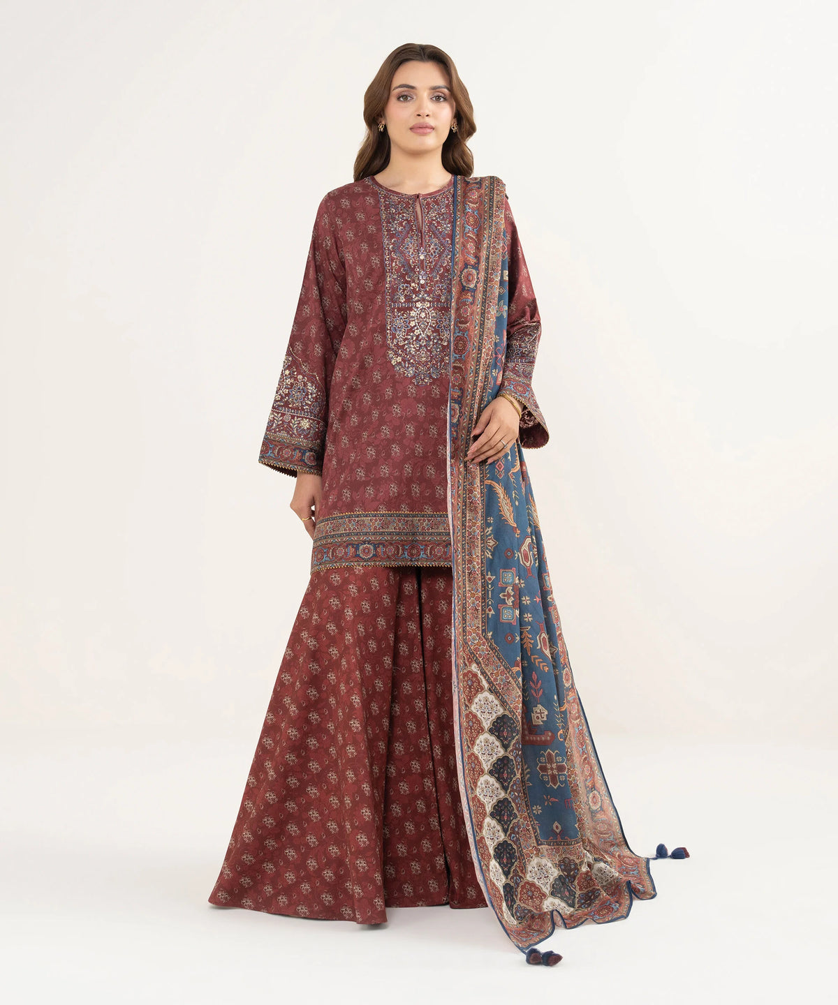 3 Piece - Embroidered Lawn Suit