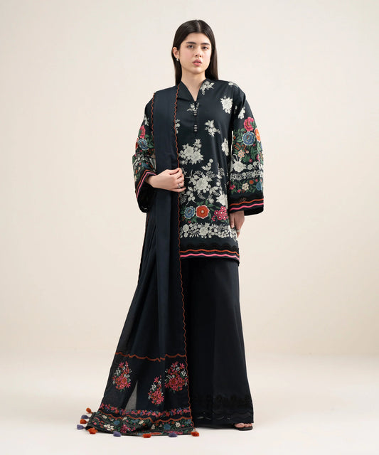 3 Piece - Embroidered Lawn Suit