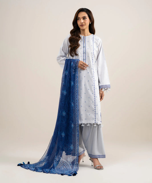 3 Piece - Embroidered Lawn Suit