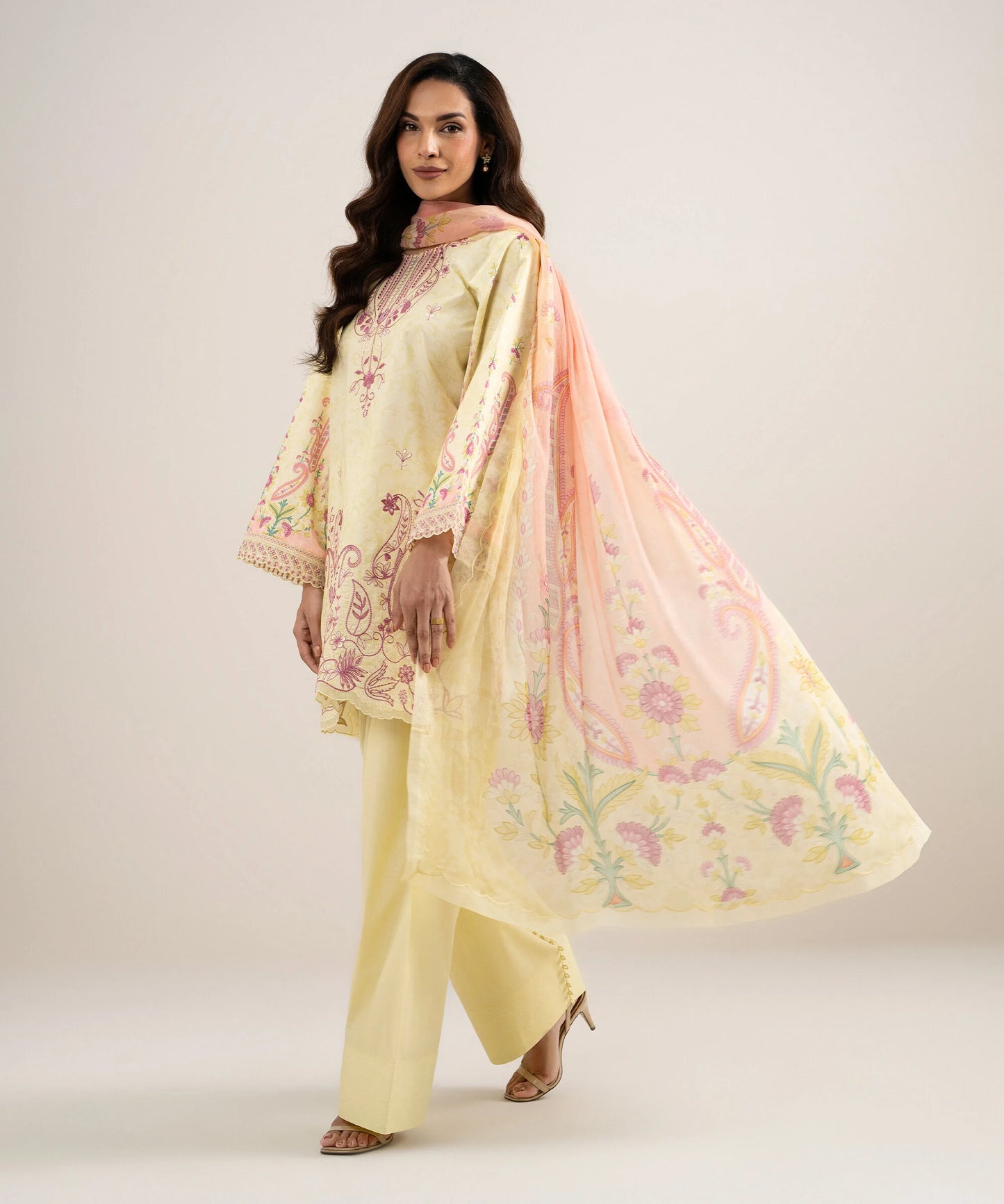 3 Piece - Embroidered Lawn Suit