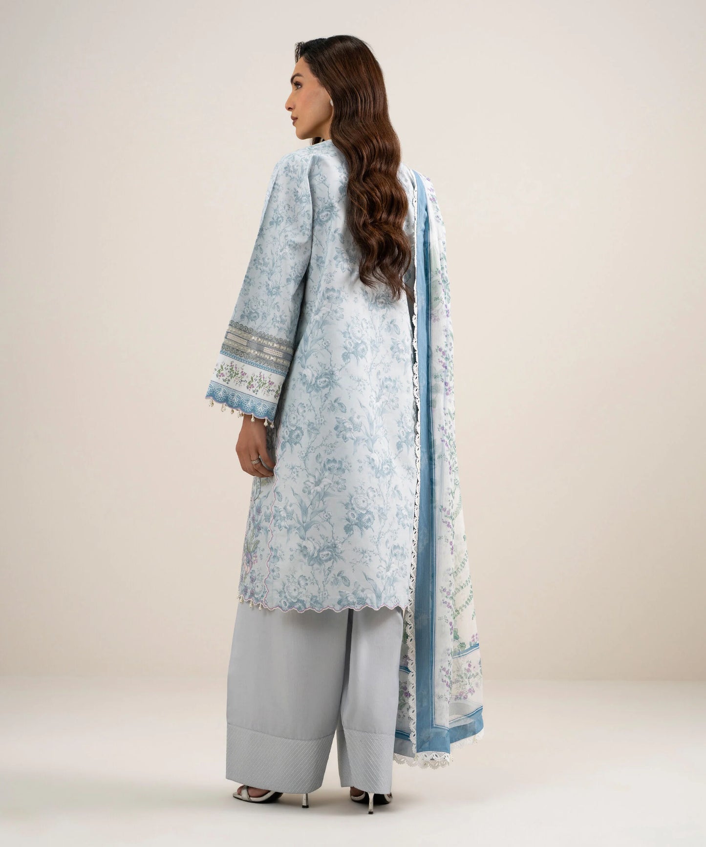 3 Piece - Embroidered Lawn Suit