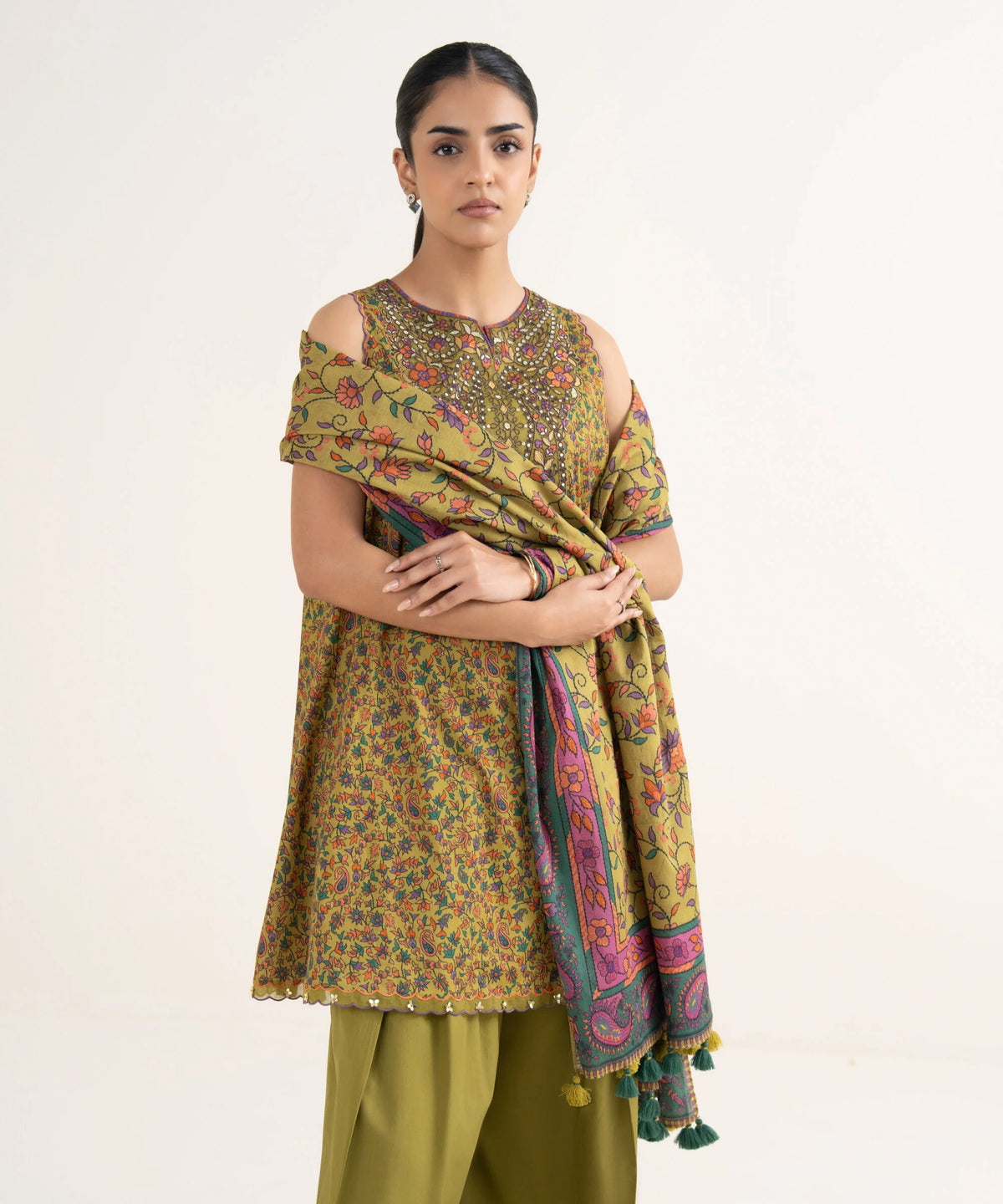 3 Piece - Embroidered Lawn Suit