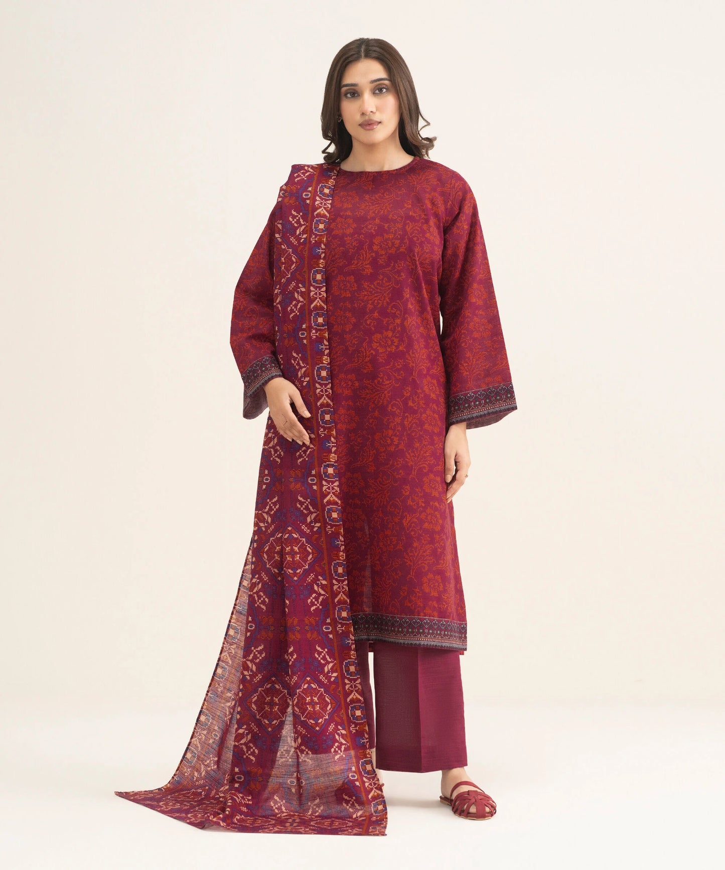 3 Piece - Printed Khaddar Suit