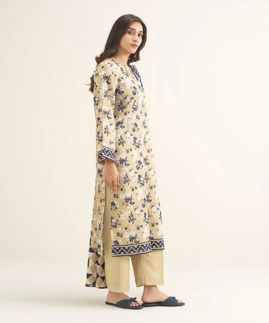 3 Piece - Printed Khaddar Suit