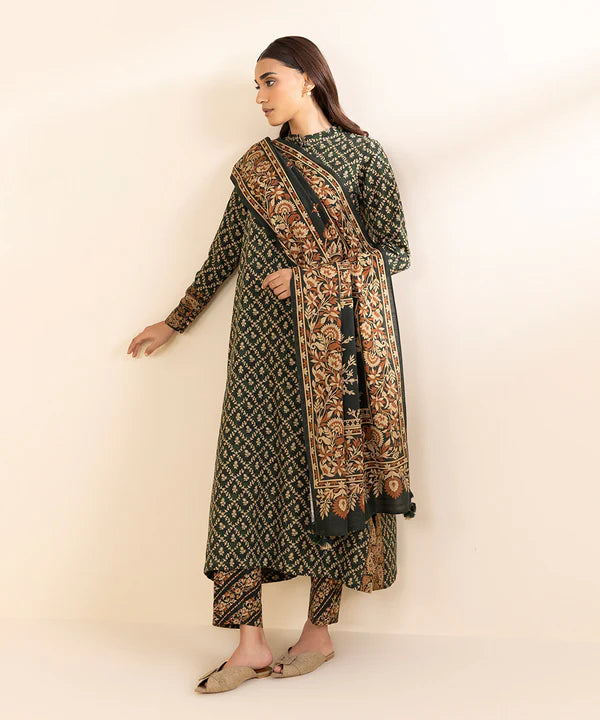 3 Piece - Printed Light Khaddar Suit