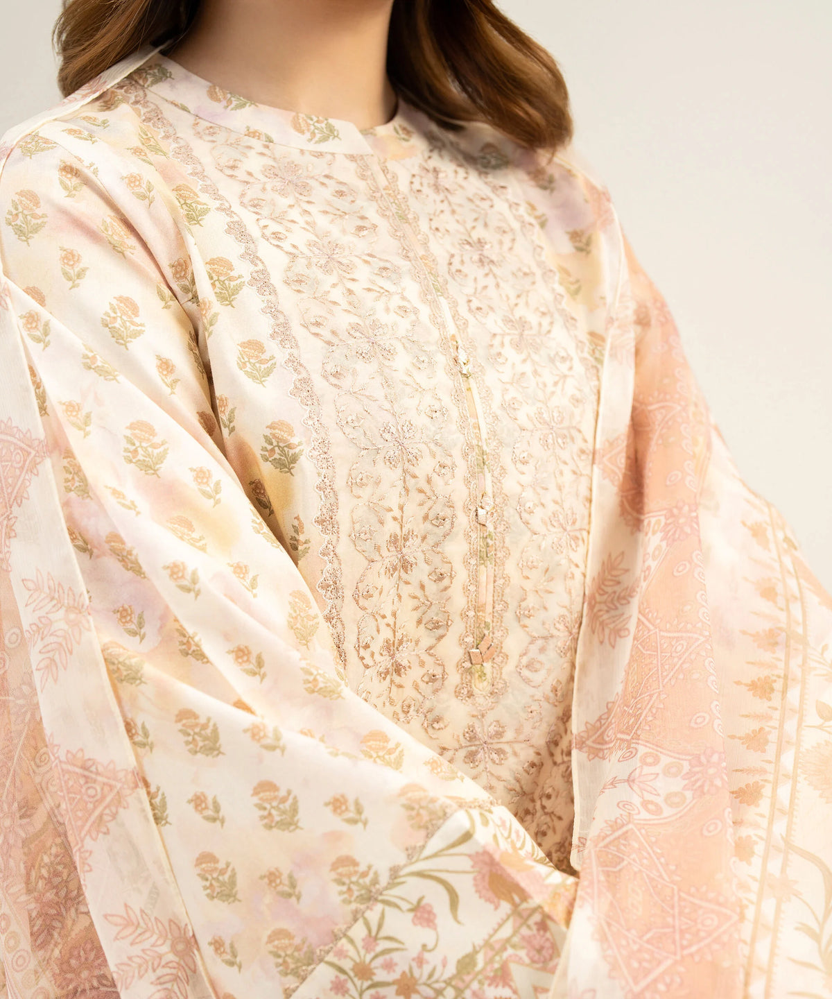 3 Piece - Embroidered Lawn Suit