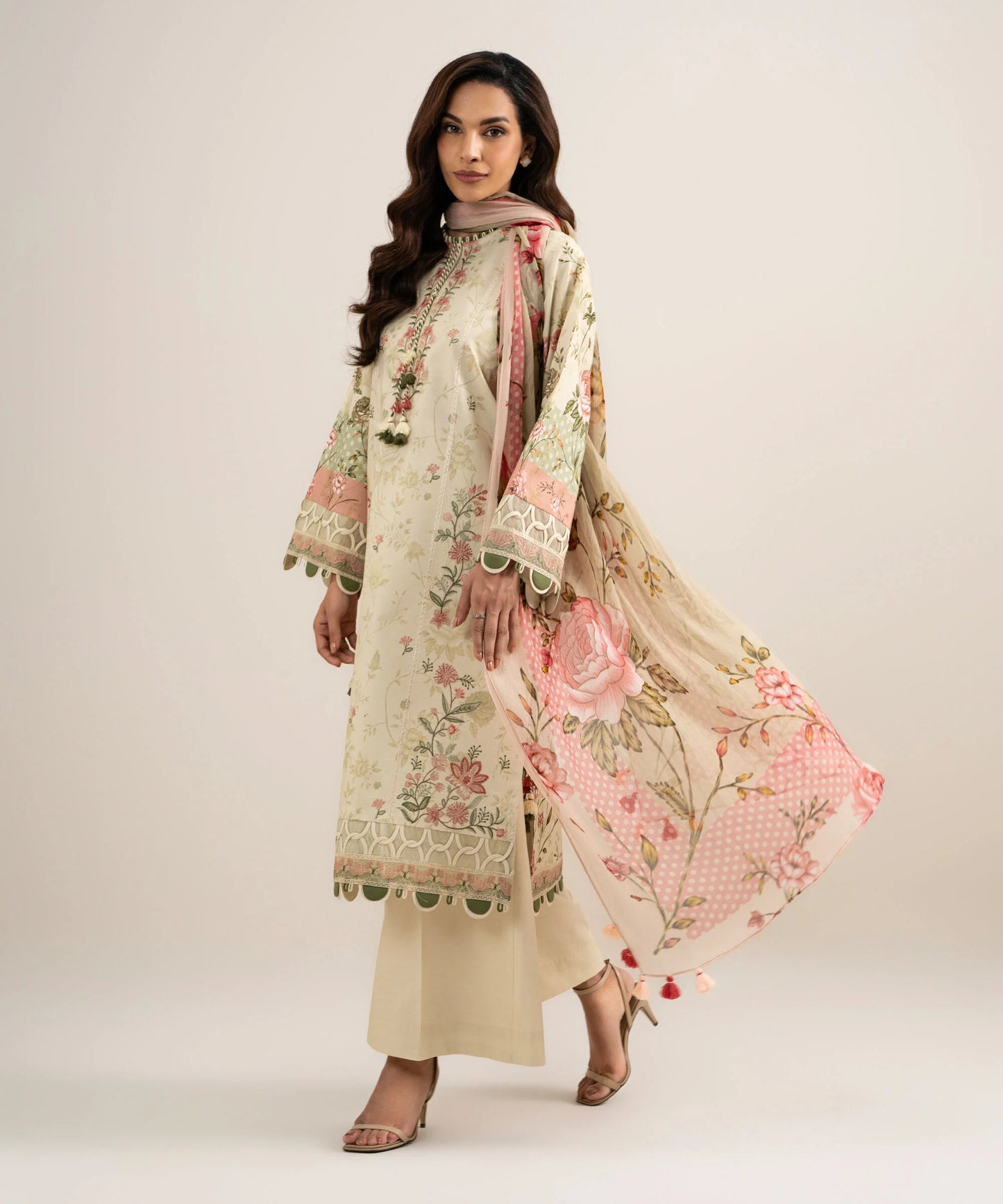 3 Piece - Embroidered Lawn Suit