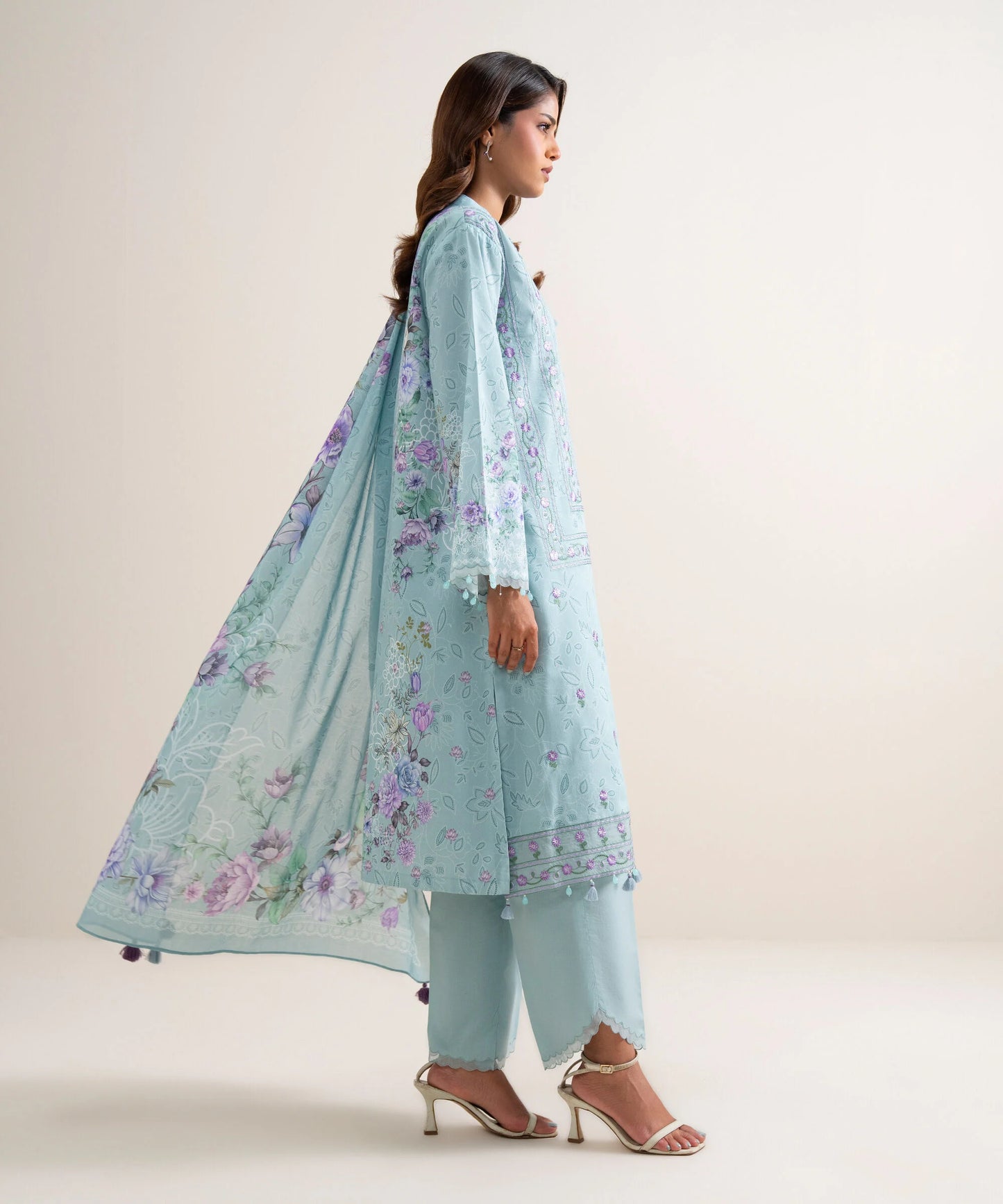 3 Piece - Embroidered Lawn Suit