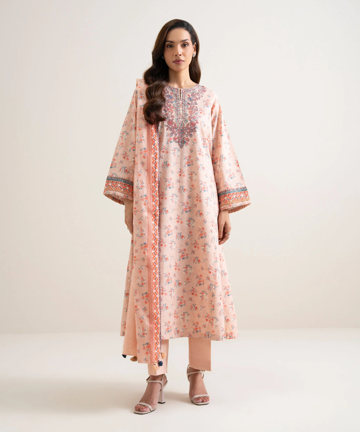 3 Piece - Embroidered Lawn Suit