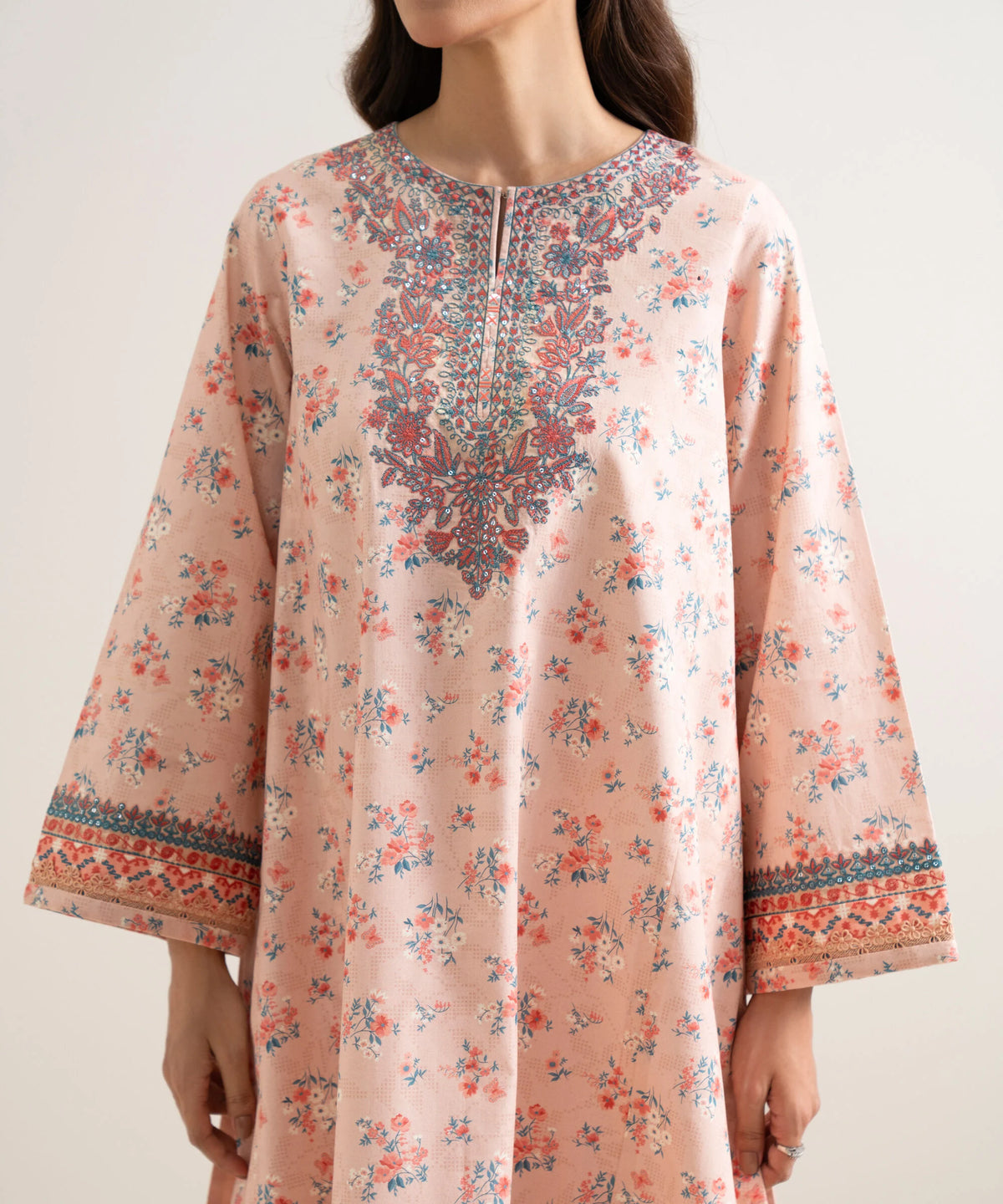 3 Piece - Embroidered Lawn Suit
