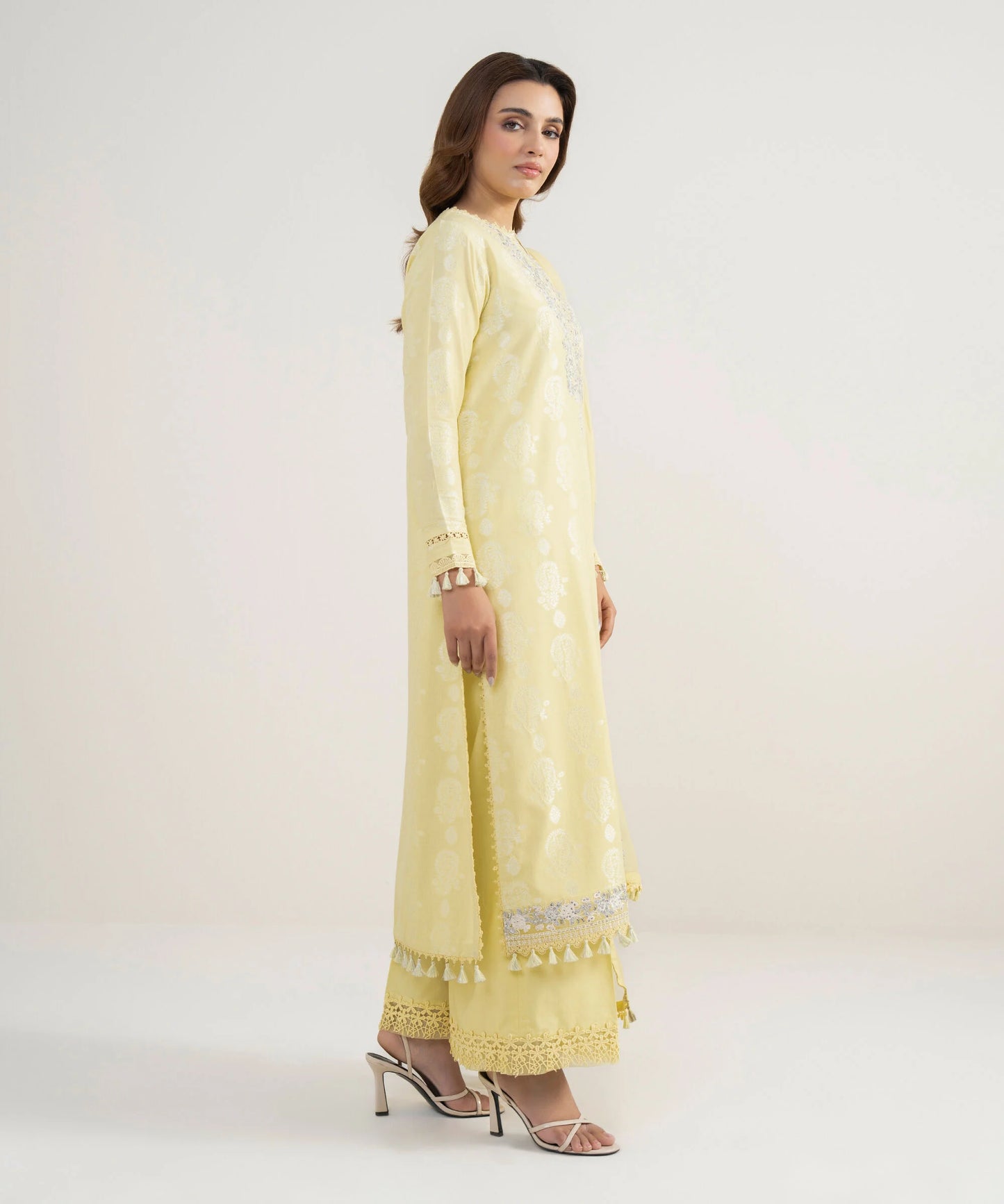 3 Piece - Embroidered Jacquard Suit