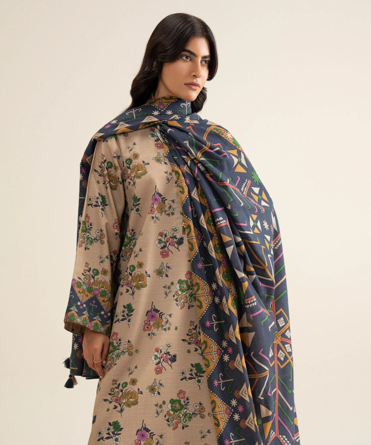3 Piece - Printed Premium Khaddar Suit