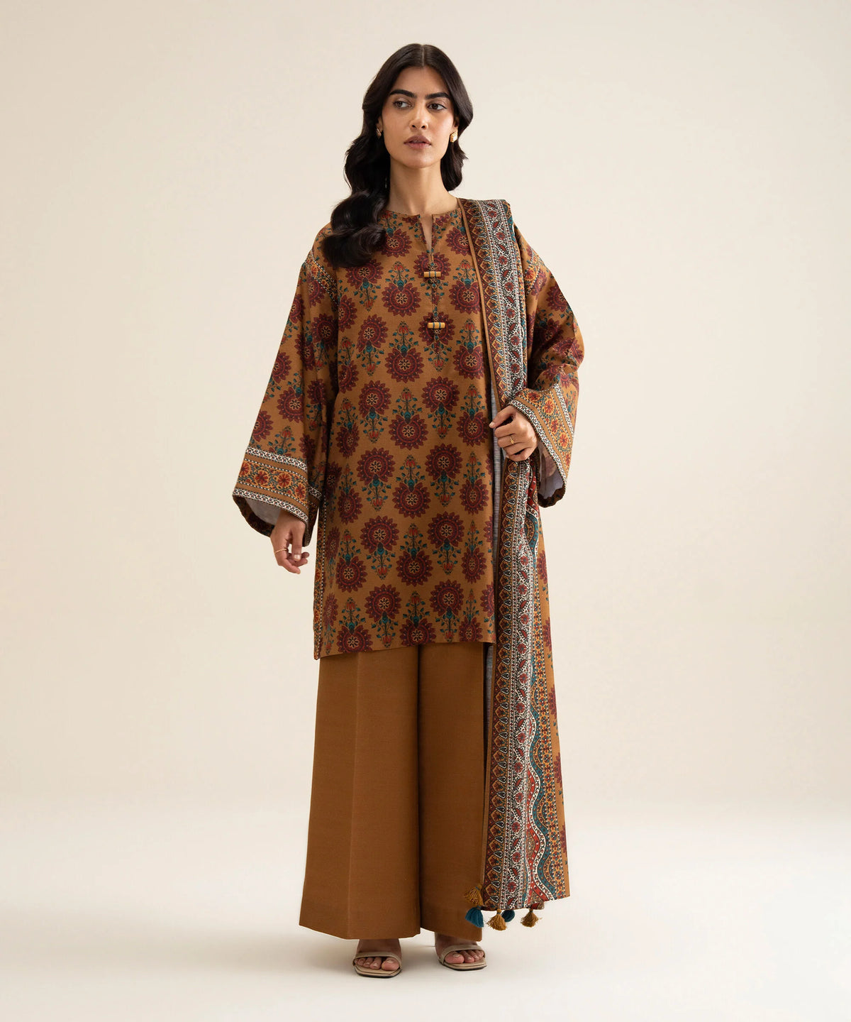 3 Piece - Printed Light Khaddar Suit