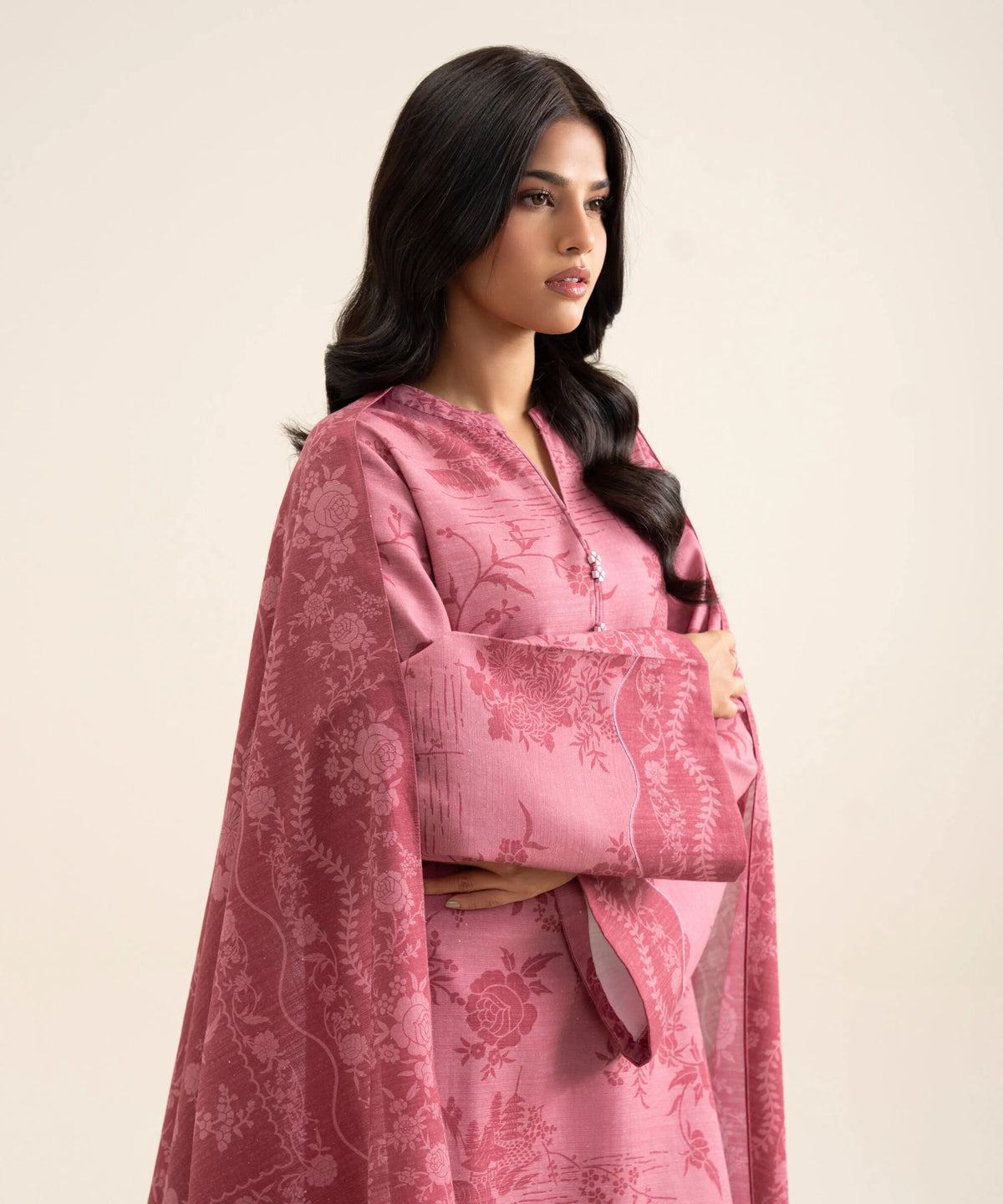 3 Piece - Printed Light Khaddar Suit