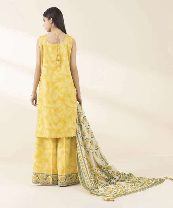 3 Piece - Embroidered Lawn Suit