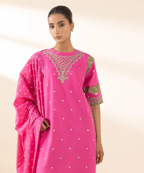 3 Piece - Embroidered Lawn Suit