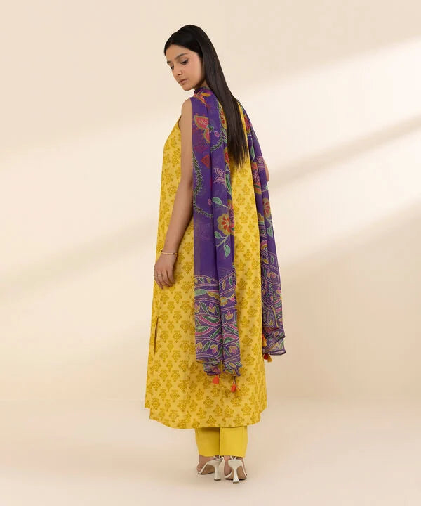 3 Piece - Embroidered Lawn Suit