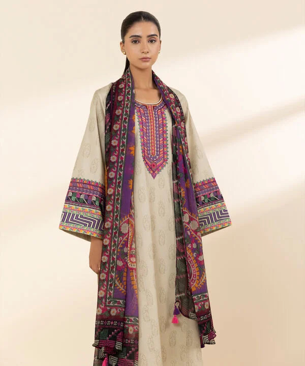 3 Piece - Embroidered Lawn Suit
