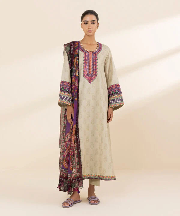 3 Piece - Embroidered Lawn Suit