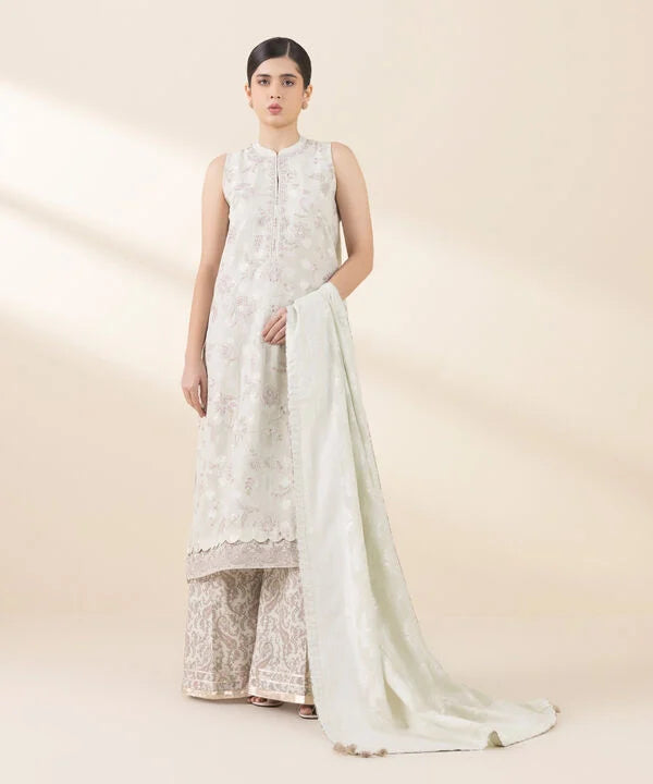 3 Piece - Embroidered Jacquard Suit