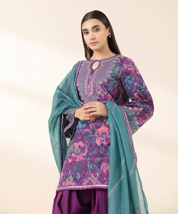 3 Piece - Embroidered Lawn Suit
