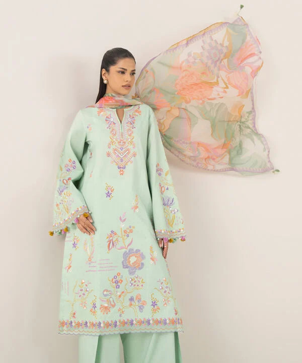 3 Piece - Embroidered Lawn Suit