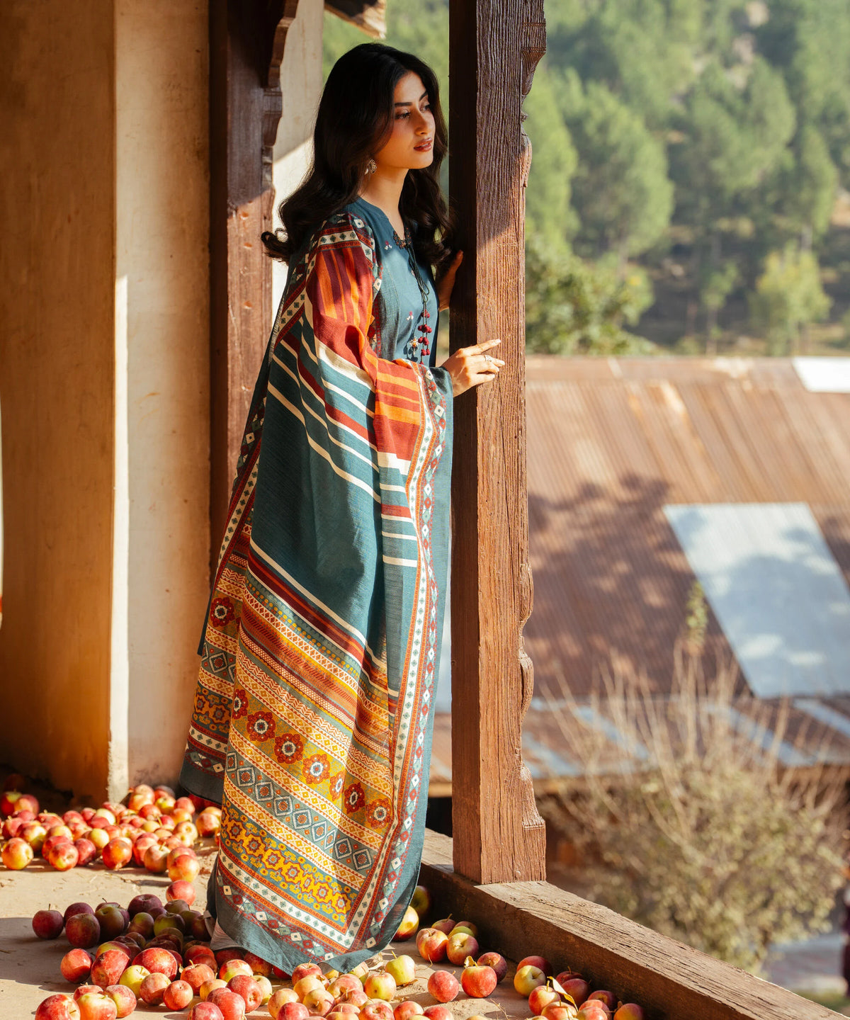 3 Piece - Embroidered Crosshatch Suit