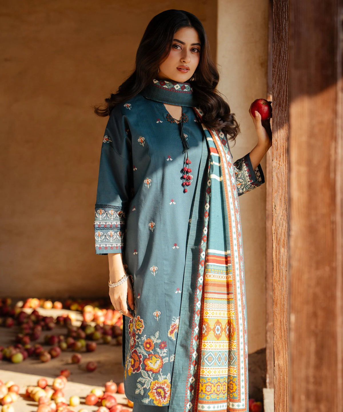 3 Piece - Embroidered Crosshatch Suit