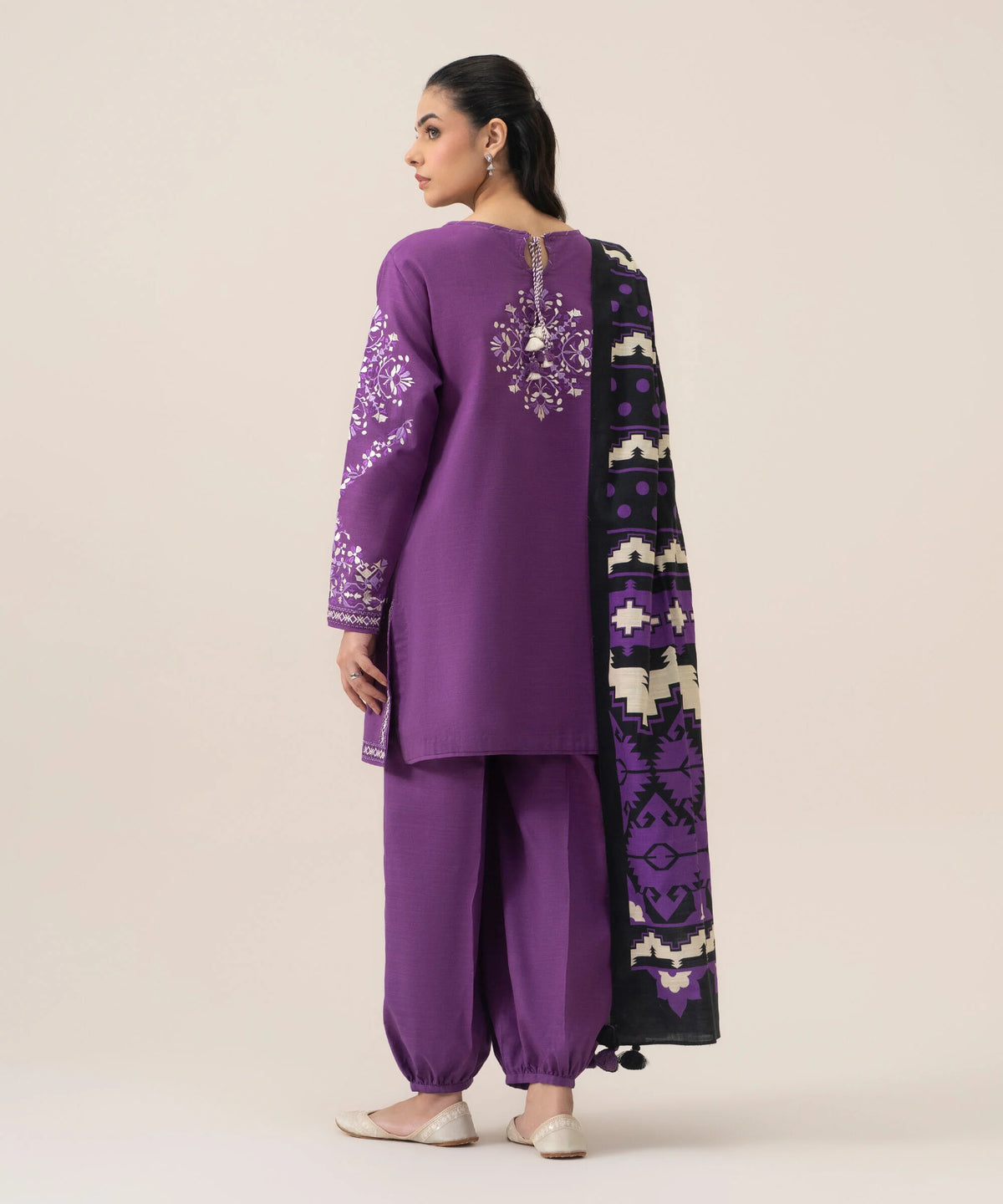 3 Piece - Embroidered Khaddar Suit