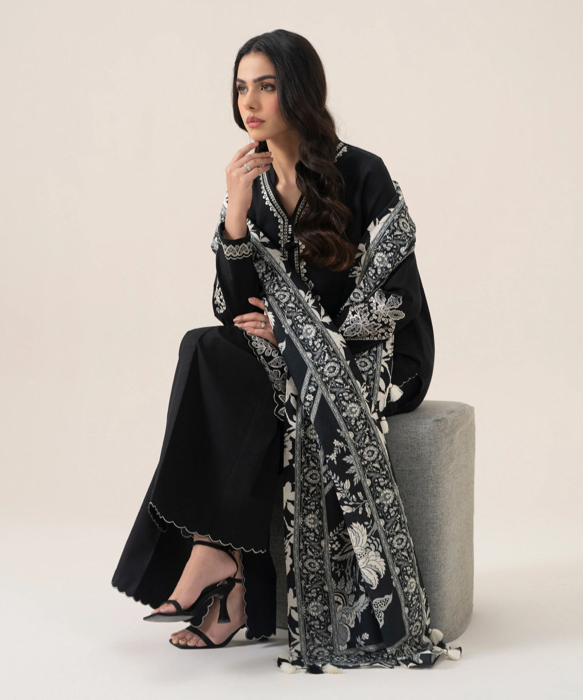 3 Piece - Embroidered Khaddar Suit