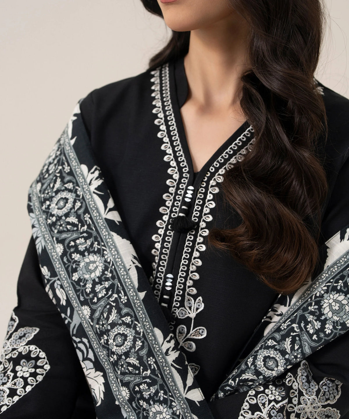 3 Piece - Embroidered Khaddar Suit
