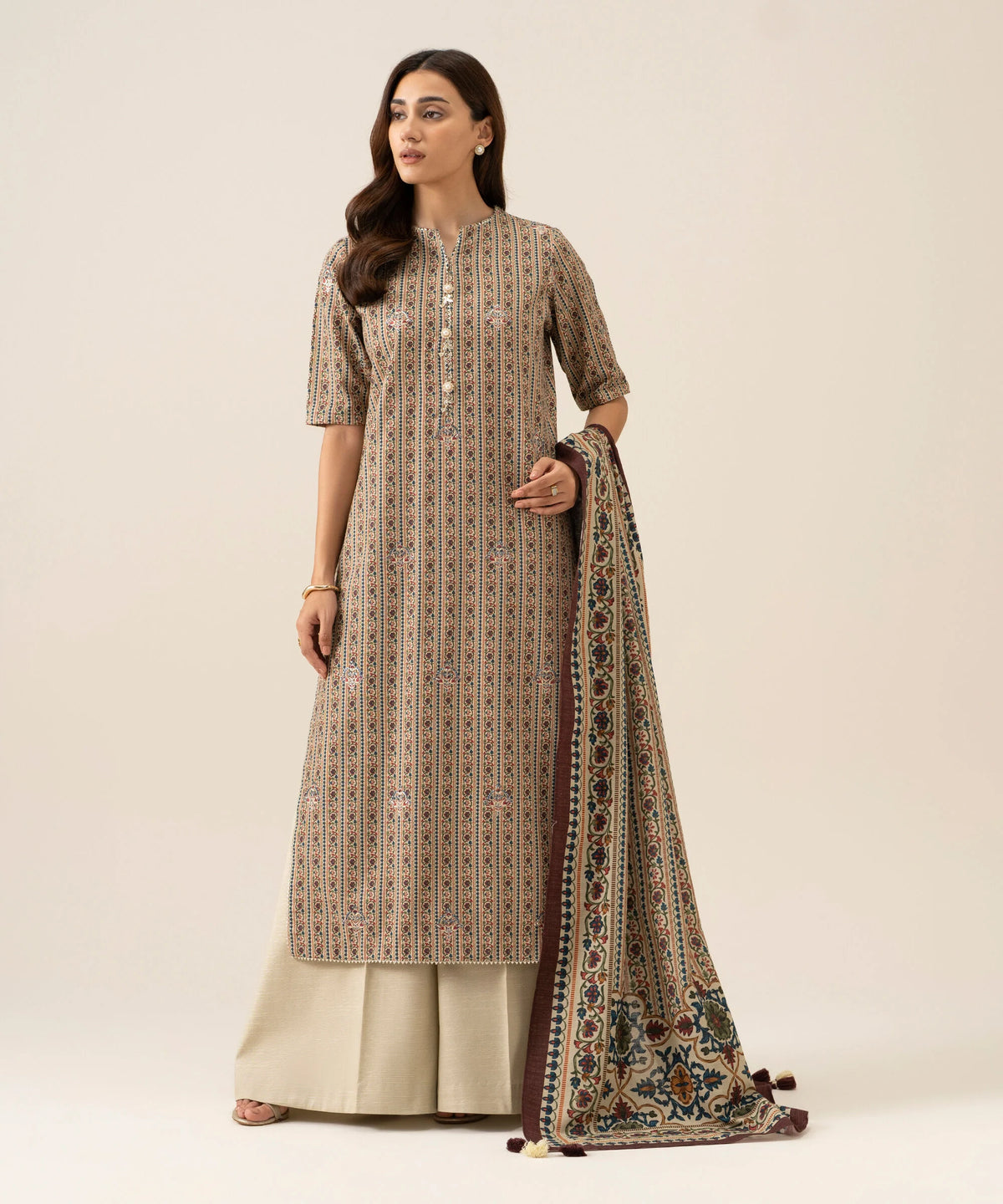 3 Piece - Embroidered Light Khaddar Suit